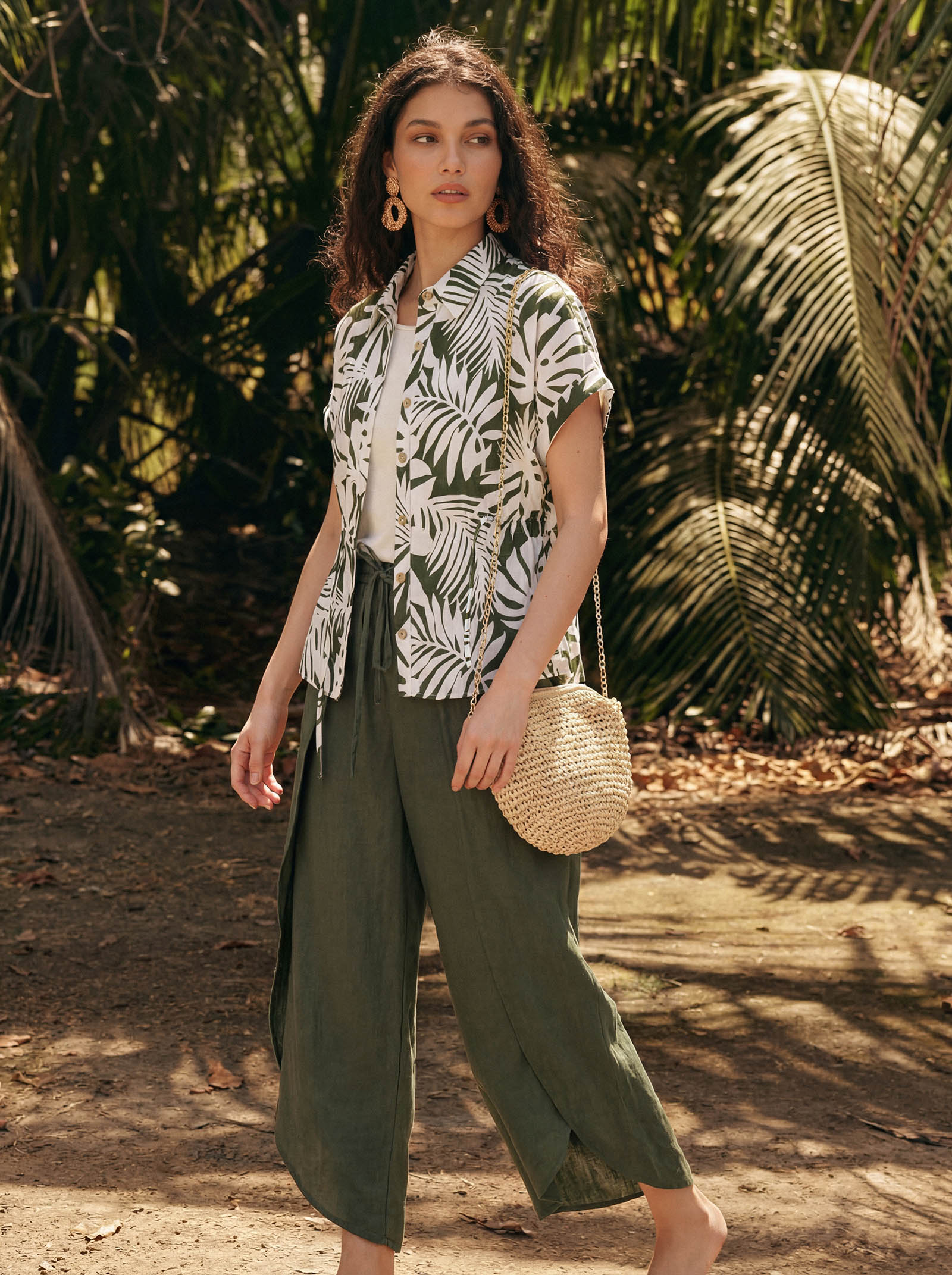 Linen Palm Print Drawstring Waist Cuffed Sleeve Shirt HILDEGARD